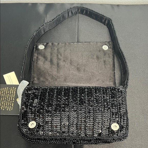 From India To You | Sequin & Beaded “To Fabulous Las Vegas” Shoulder Bag ✨🖤 - Picture 10 of 14